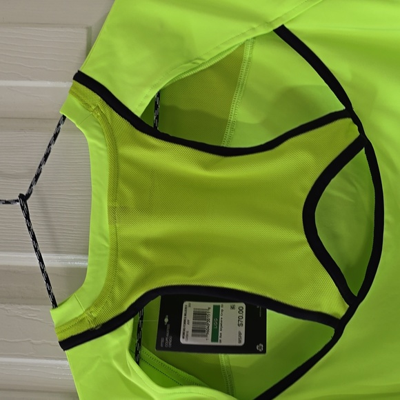 UNDER ARMOUR WOMEN'S FLORESCENT GREEN ATHLETIC CROP TOP SIZE XL - Picture 9 of 15